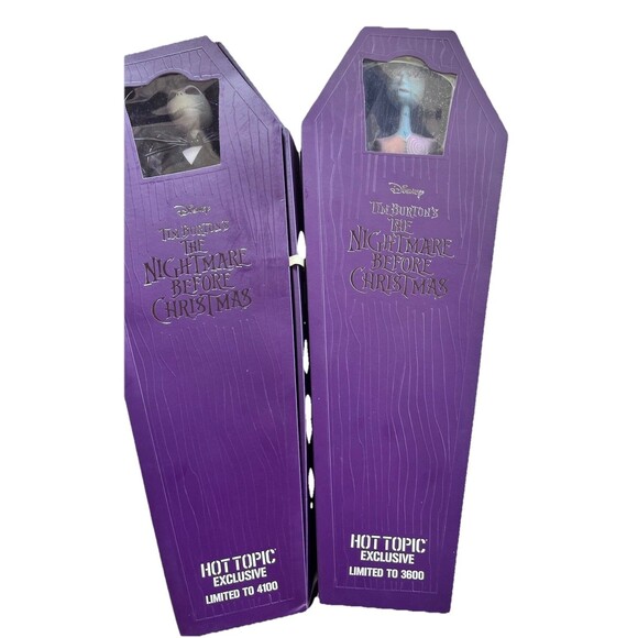 Set 2 Hot Topic Nightmare Before Christmas Coffins Jack Sally Exc Artist Proof - Picture 3 of 12